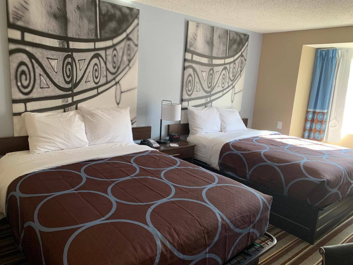 Super 8 By Wyndham Joliet Otel Dış mekan fotoğraf