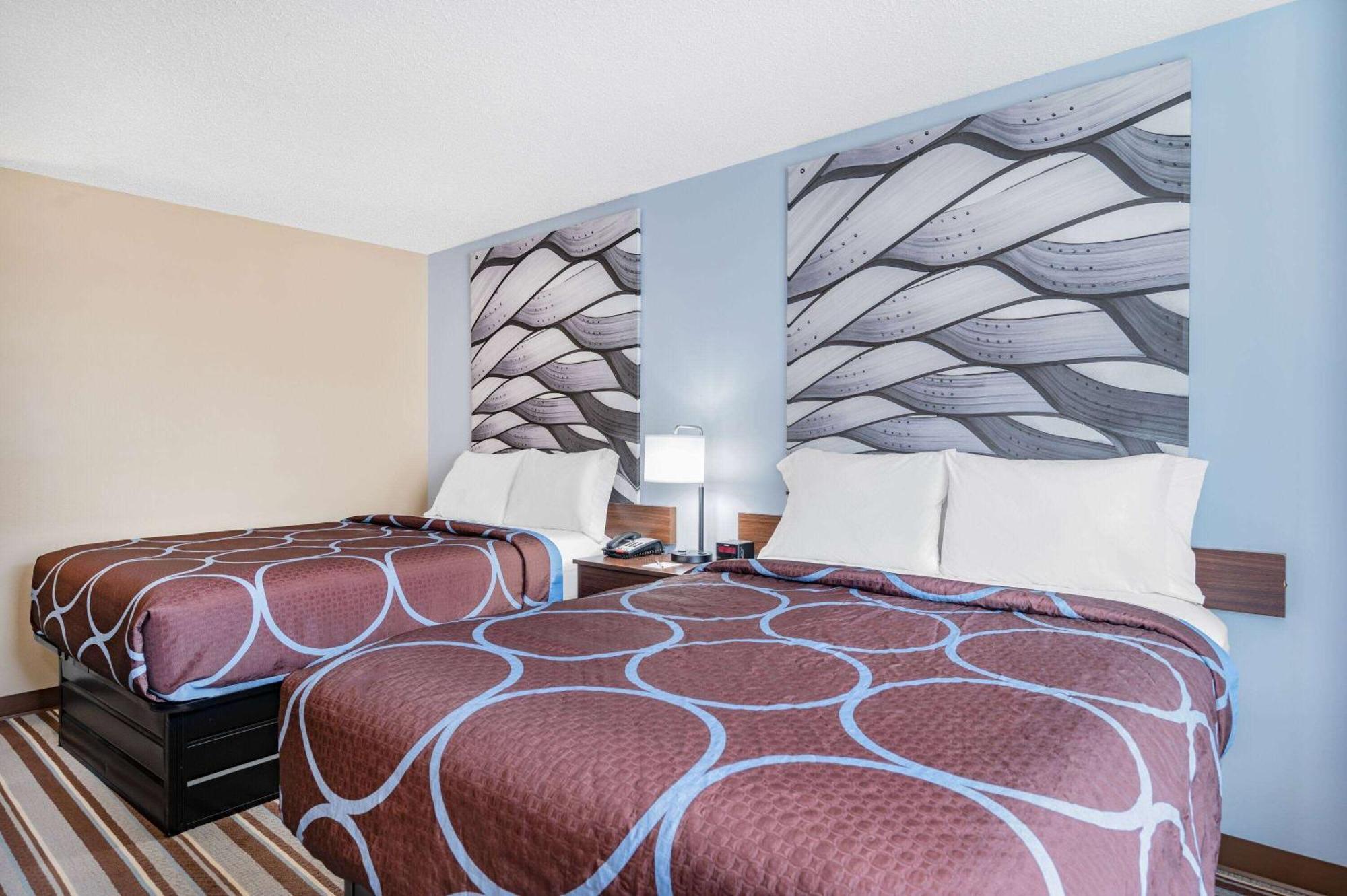 Super 8 By Wyndham Joliet Otel Dış mekan fotoğraf